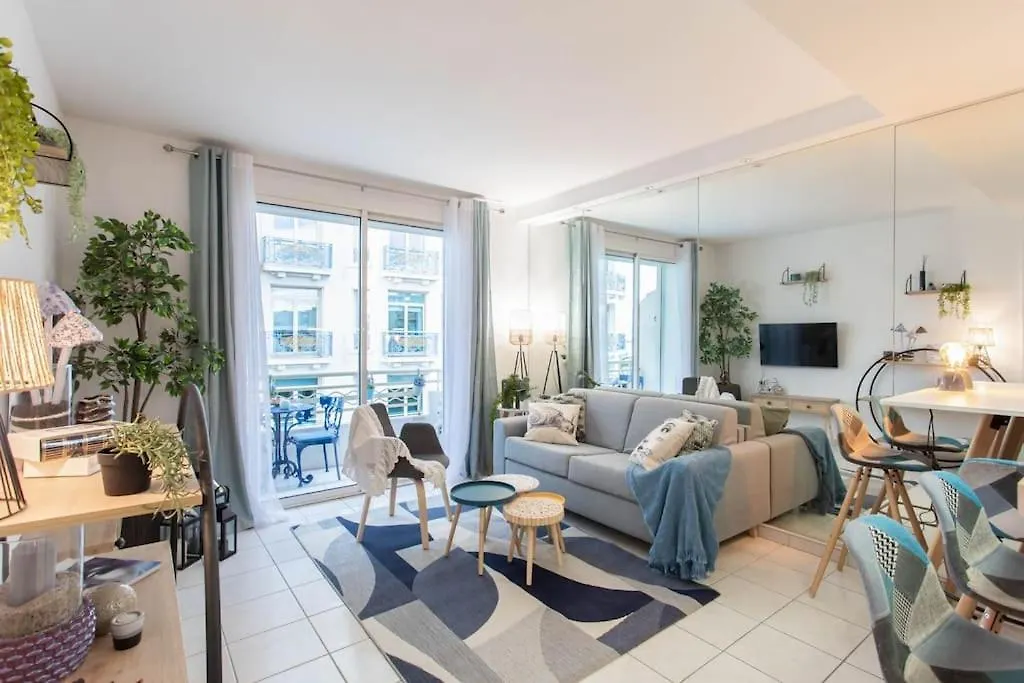 C10 2 Rooms Henri IV Close To Film Festival/Balcony-Ac location